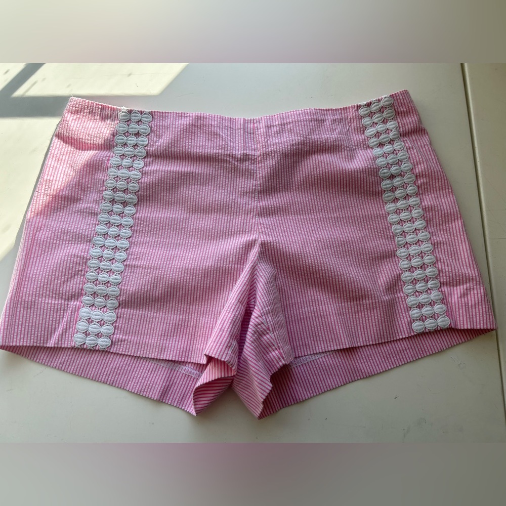 Lilly Pulitzer Pink Stripes Shorts Size 6